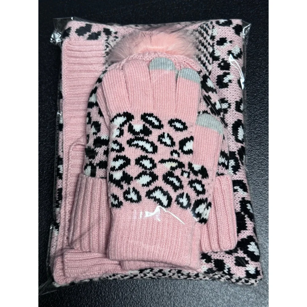 Women's Scarf, Hat and Glove Set, Pink‎ and Black Leopard Print